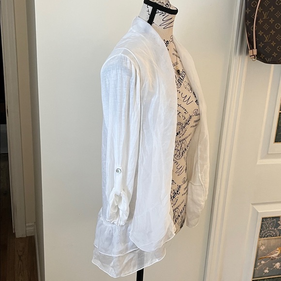 Elegant White Cardigan Sweater - Picture 9 of 11